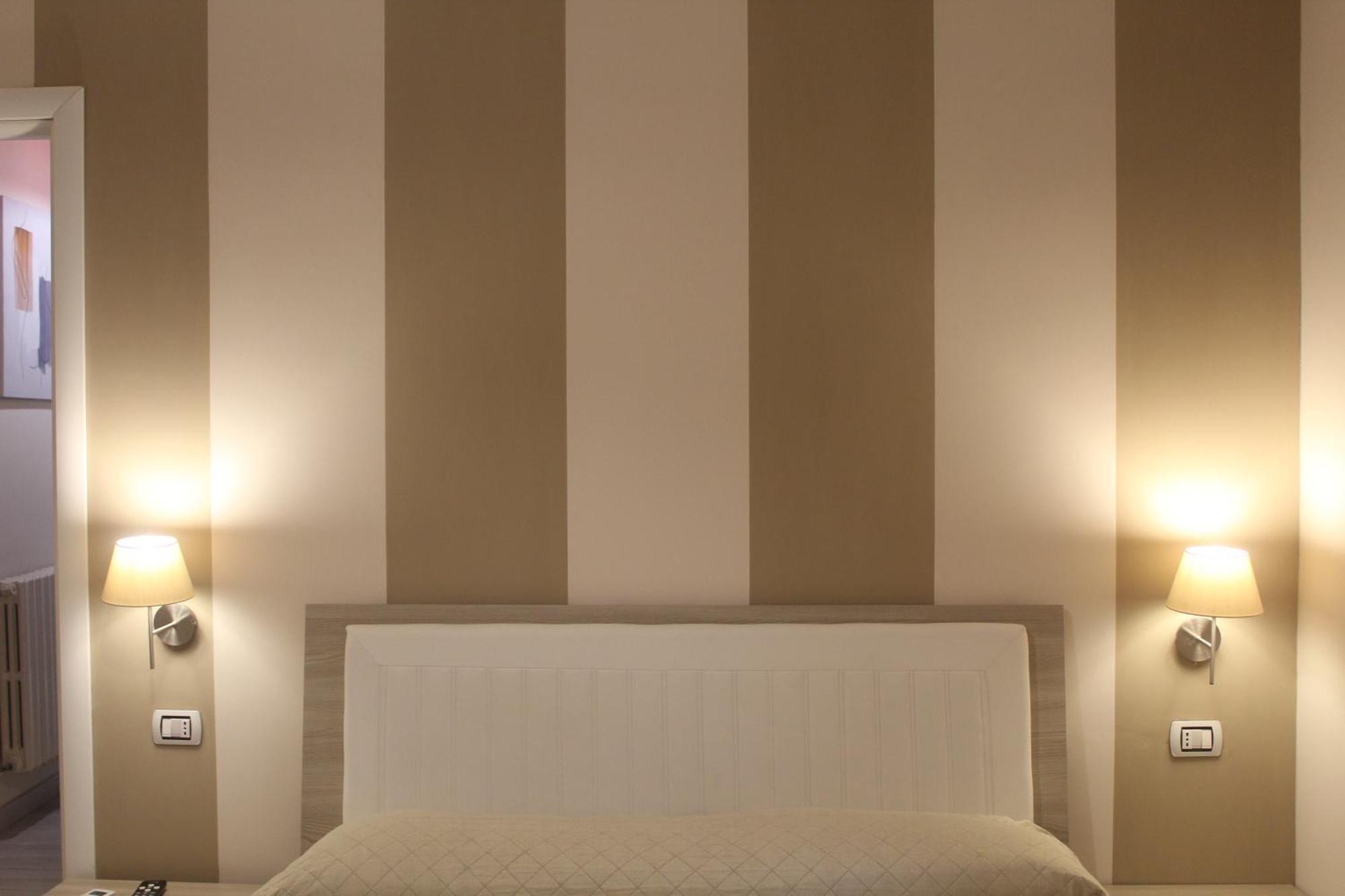 Donna Melina Bed and Breakfast Mileto Exteriör bild