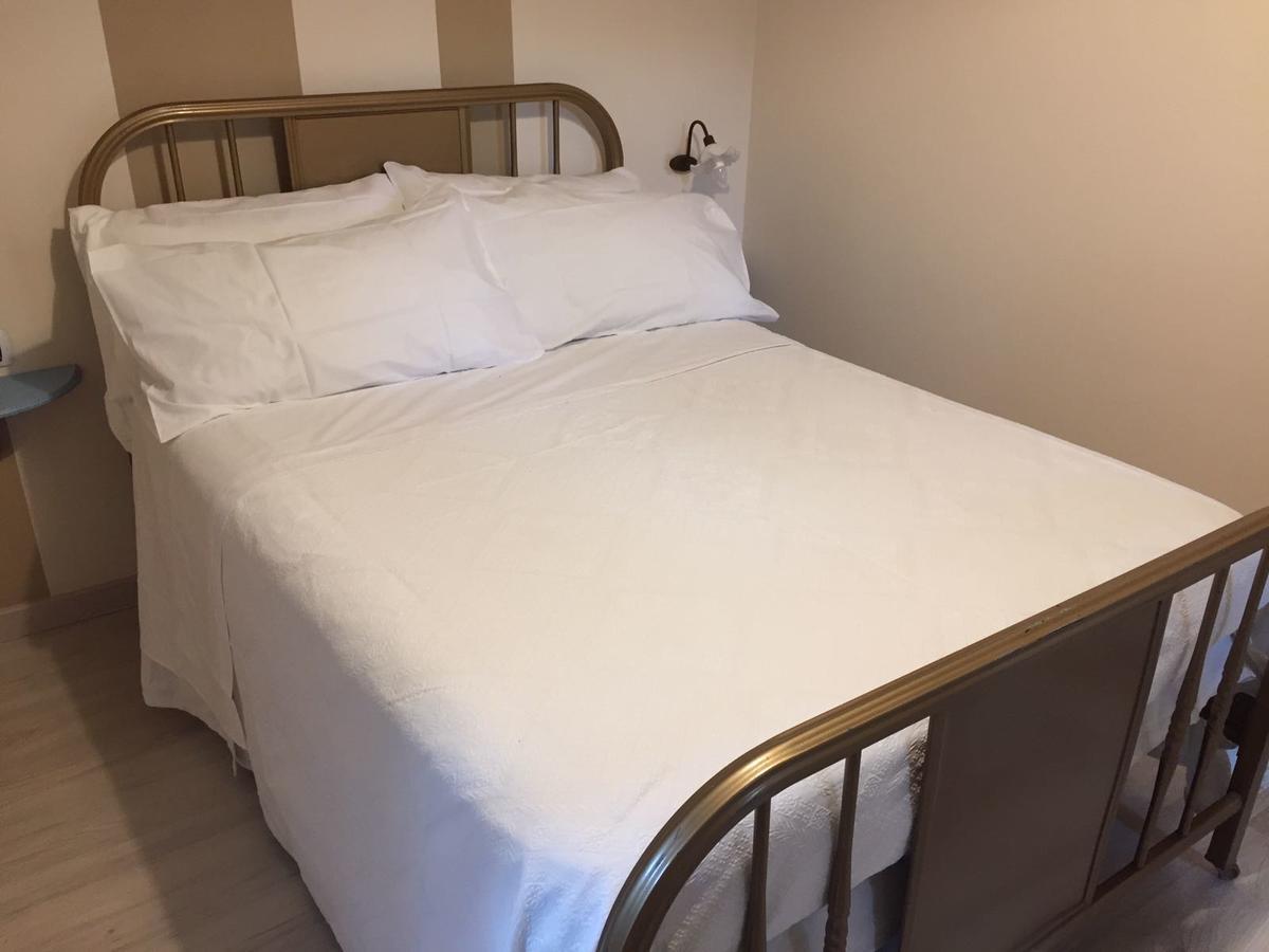 Donna Melina Bed and Breakfast Mileto Exteriör bild